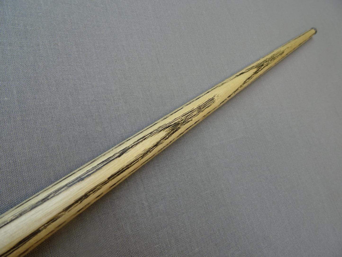 GBL Special 001 XS – 1-Piece Ash Snooker Cue (9.25mm with Century G5 fitted, Titanium Ferrule, 58", 18.5oz)