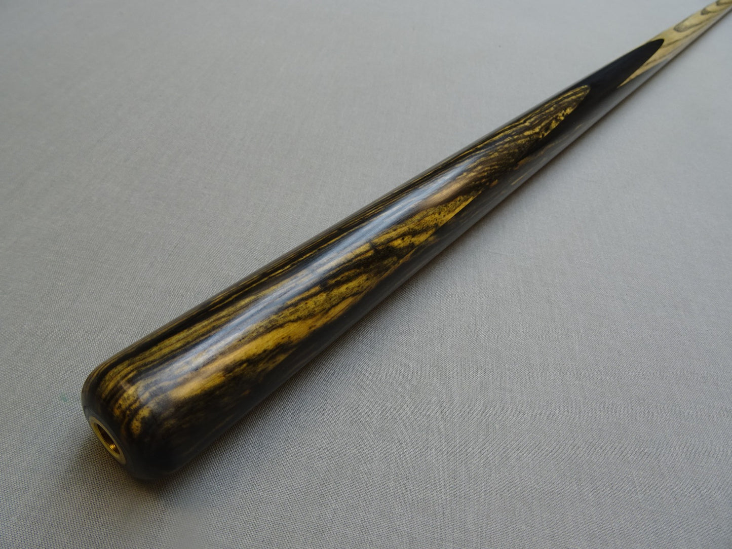 GBL Special 001 XS – 1-Piece Ash Snooker Cue (9.25mm with Century G5 fitted, Titanium Ferrule, 58", 18.5oz)